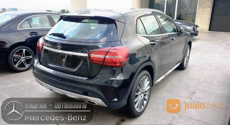 Mercedes-Benz GLA 200 AMG Final Edition 2020 (NIK 2019) Hitam Promo Dealer MercedesBenz Jakarta