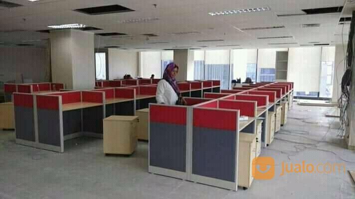 Partisi Sekat Meja Kantor/Workstation