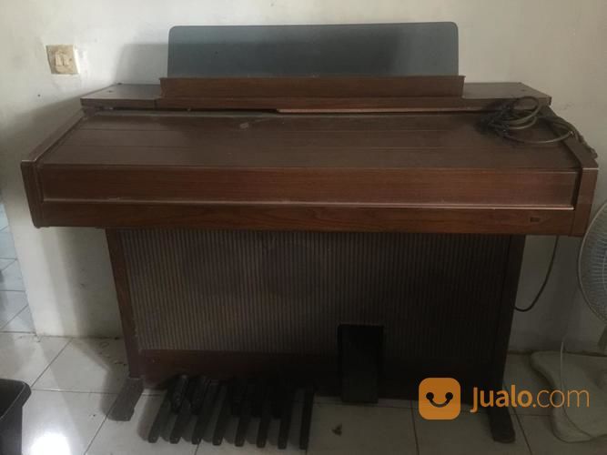 Piano Yamaha 1990