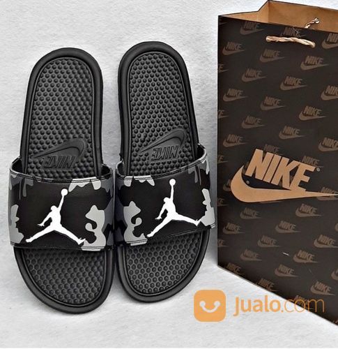 nike benassi jordan