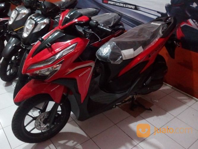 Honda Vario 125cbs Promo Credit !