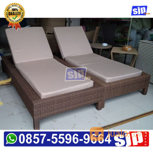 Kursi Santai Kolam Renang Rotan Sintetis Kotak Klep Cushion Rangka Besi Pakai Cushion Jok Spon Kab Malang Jualo Sandarannya yang menopang kepala hingga kaki memenuhi syarat kenyamanan yang dibutuhkan. kursi santai kolam renang rotan sintetis kotak klep cushion rangka besi pakai cushion jok spon