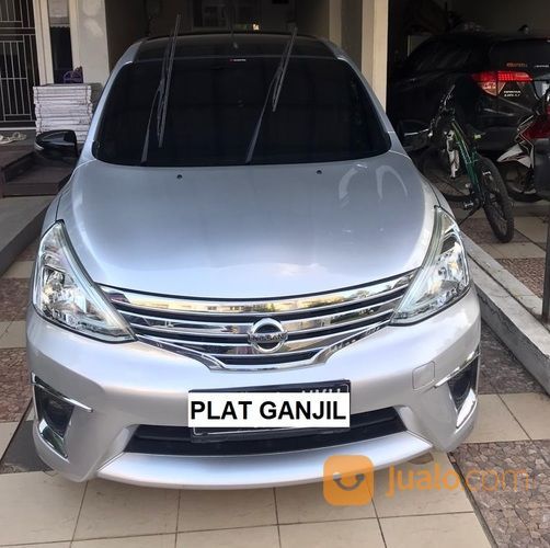 GRAND LIVINA XV 2017 MATIC