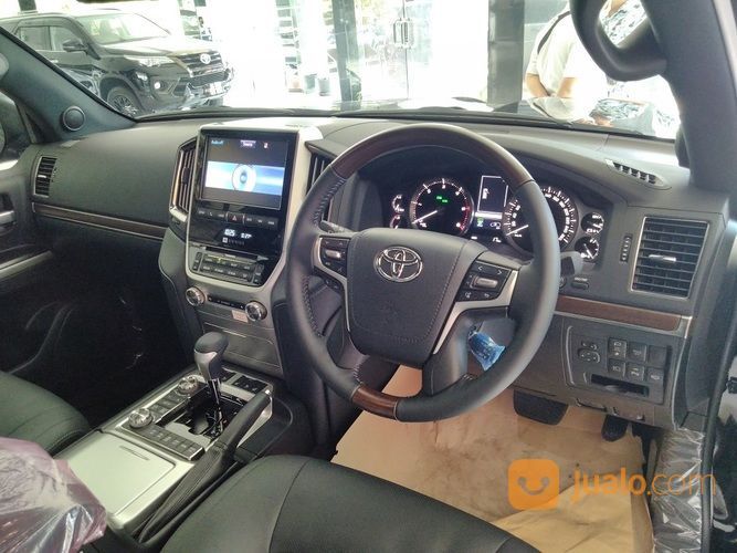 [PROMO TOYOTA JATIM AGUSTUS] Toyota LAND CRUISER 4.5 VX-R AUTOMATIC 2020