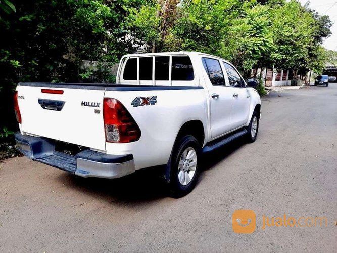 Toyota Hilux G 2019 MT