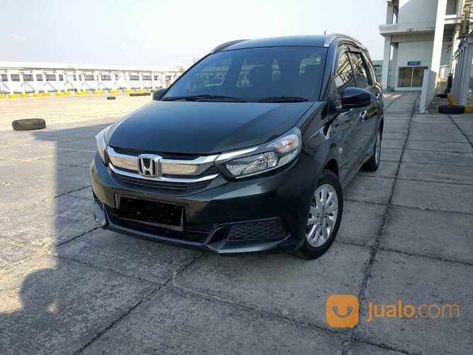 Honda Mobilio S 1.5 MT 2017 Hitam Metalik B.U