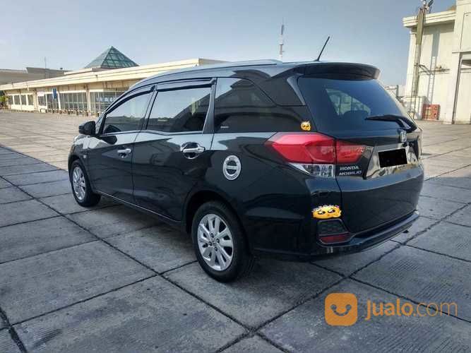 Honda Mobilio S 1.5 MT 2017 Hitam Metalik B.U