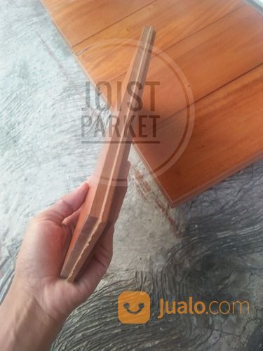 LANTAI KAYU PARKET MAHONI SOLID