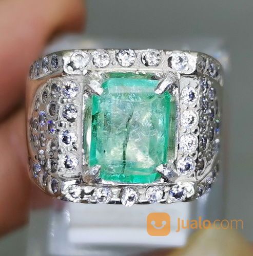 Batu Permata Hijau Zamrud Emerald Colombia Bersertifikat