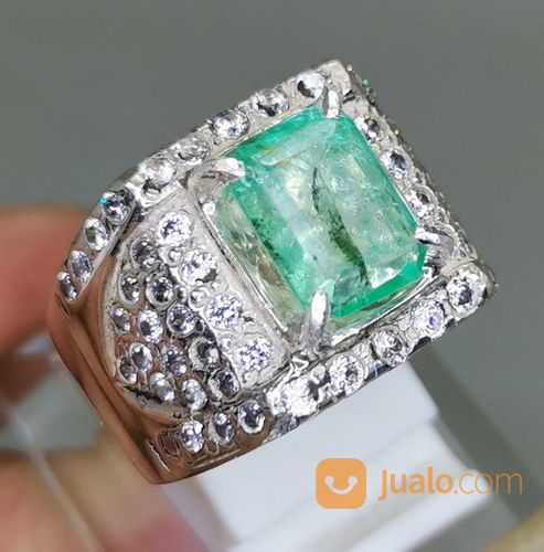 Batu Permata Hijau Zamrud Emerald Colombia Bersertifikat