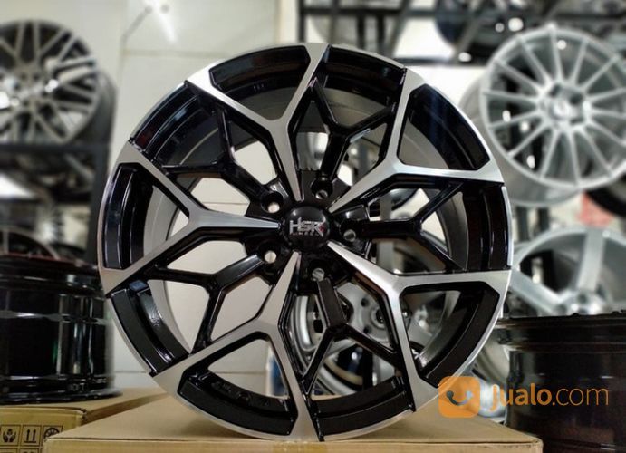 Velg Mobil Pelek Racing MYTH01 HSR Ring 18 Untuk HRV Camry Xpander Innova Hitam Polish