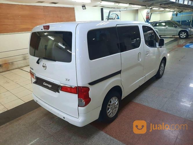 Nissan EVALIA XV 1.5 AT 2013 Putih Met B.U