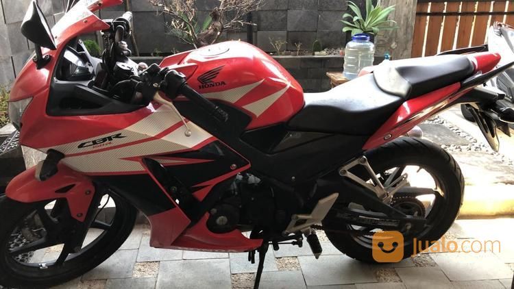 CBR 2015 KM Sedikit