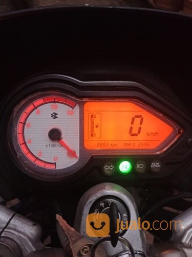 Bajaj Pulsar P180 UG4 2011 Very Low KM & Muluuss