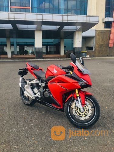 Honda CBR 250 RR MATTE RED NIK 2018