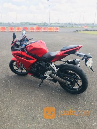 Honda CBR 250 RR MATTE RED NIK 2018