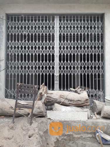 Pintu Harmonika Jakarta Utara