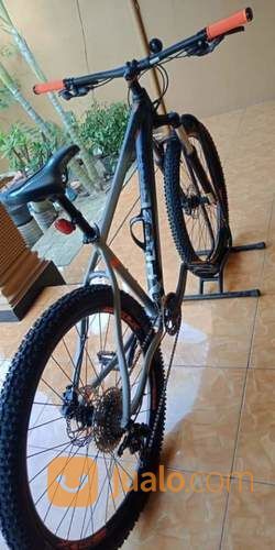 Gunung Mtb Polygon Xtrada 6 Limited Edition 2021 Kab Bandung Jualo