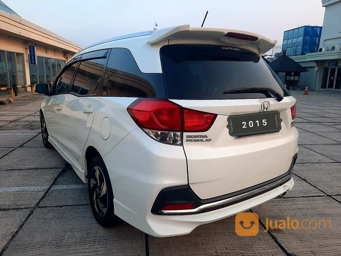 Honda Mobilio RS 1.5 CVT 2015 Putih MPV B.U