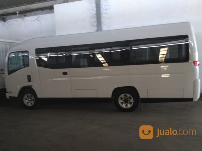 Isuzu Elf Microbus Long 20 Seat