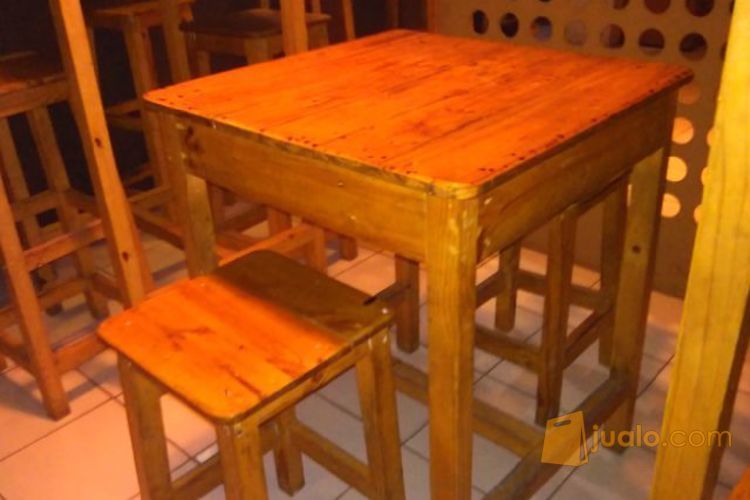 Meja Bangku Ex Kedai Kopi