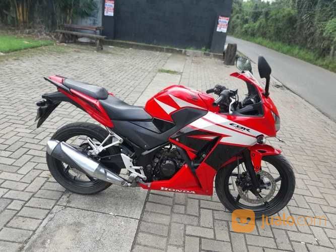 HONDA CBR150 2015 BODI MULUS ORI MESIN SEHAT