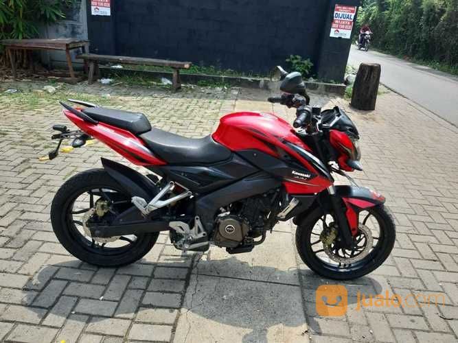 BAJAJ PULSAR NS 200 2014 MESIN SEHAT BODI MULUS