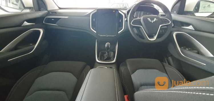 Wuling Almaz 1,5T SE CVT