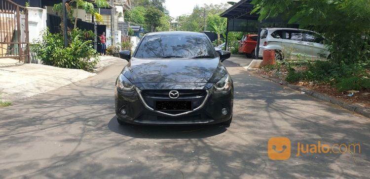 Mazda 2 GT Skyactiv 1.5 CVT 2015 Hitam B.U