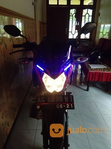 TOPENG VERZA ( ALIS LED + VISOR )