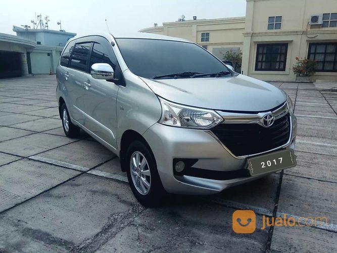 Toyota Avanza G 1.3 AT 2017 Silcer Metalik