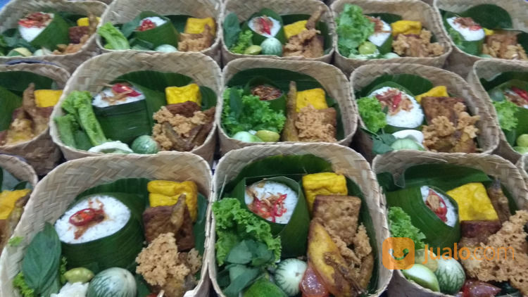 Nasi Besek Kekinian Di Cimahi Bandung Jualo