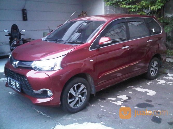 Toyota Avanza Veloz 2017 A/T 1500 Cc Low Km Istimewa Original