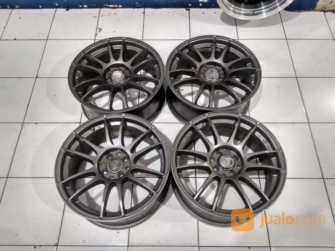 Velg Secend Racing Rays Ring 17 Pcd 8x100/114,3 Warna Grey