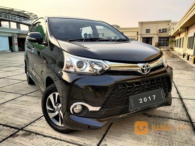 Toyota Avanza Veloz 1.5 AT 2017 Hitam Syariah