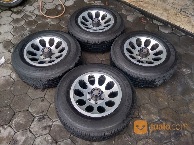 Velg Scarlet Luxury R17x9 Pcd 6x139,7 + Ban (4pcs)