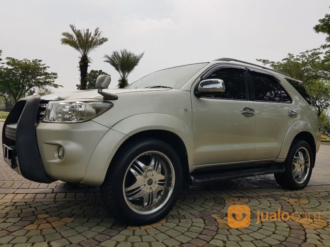 Toyota Fortuner 2.7 G Lux AT Bensin 2006,Gagah Dengan Biaya Hemat