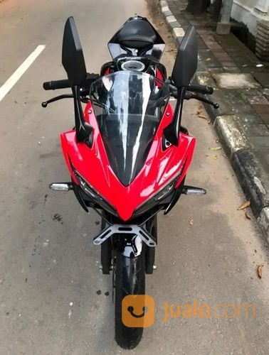 Motor Honda Cbr 150 Bersih Dan Mulus