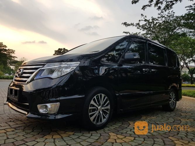 Nissan Serena 2.0 HWS AT 2017,Cocok Untuk Keluarga Besar