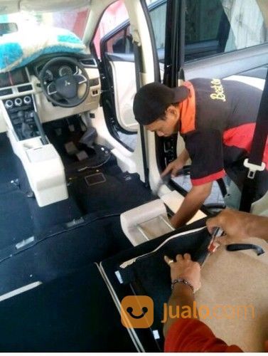 Salon Mobil BEST ONE Bersih Rapi Kinclong. Menerima Panggilan Ke Rumah Tanpa Tambahan Biaya