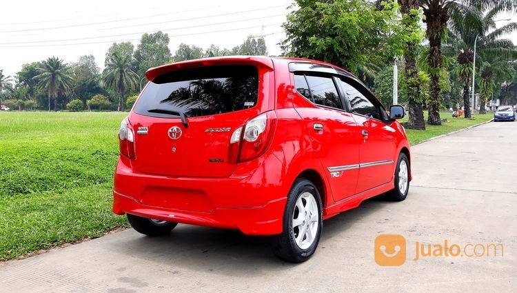 Toyota Agya S TRD Matic 2016 Merah Tgn 01 TERAWAT