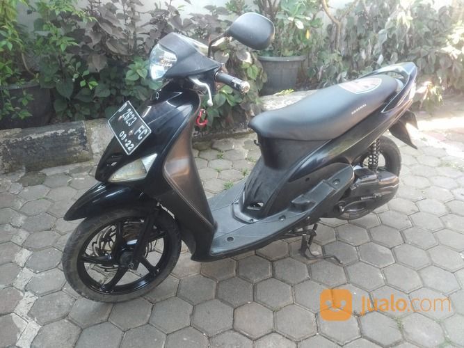 Yamaha MIO Black - Si Hitam Manis - Mulus, Bekas Pemakaian Cewek