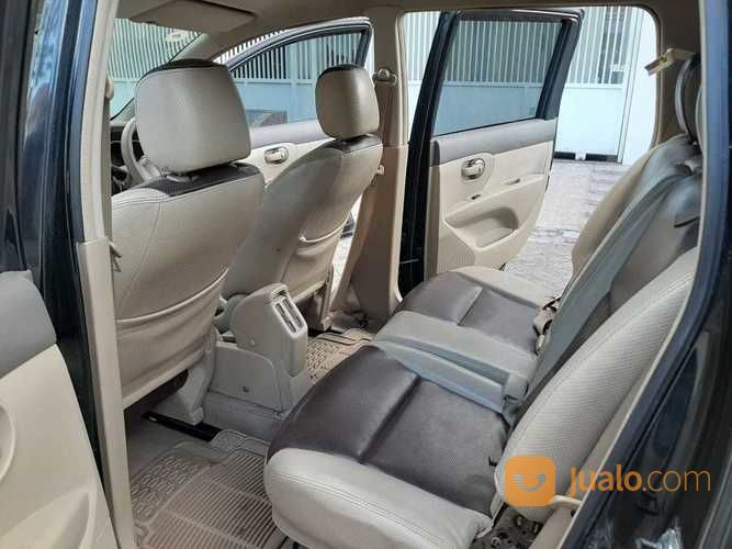 Grand Livina XV Matic 2010 Dp 25jtan