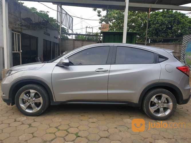 Honda HR-V S Manual 2017 Butuh Dana Hub O8533 4634 466