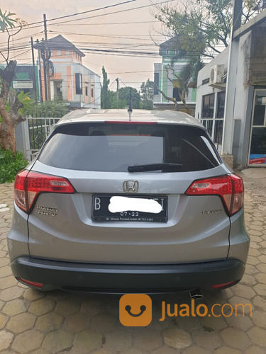 Honda HR-V S Manual 2017 Butuh Dana Hub O8533 4634 466