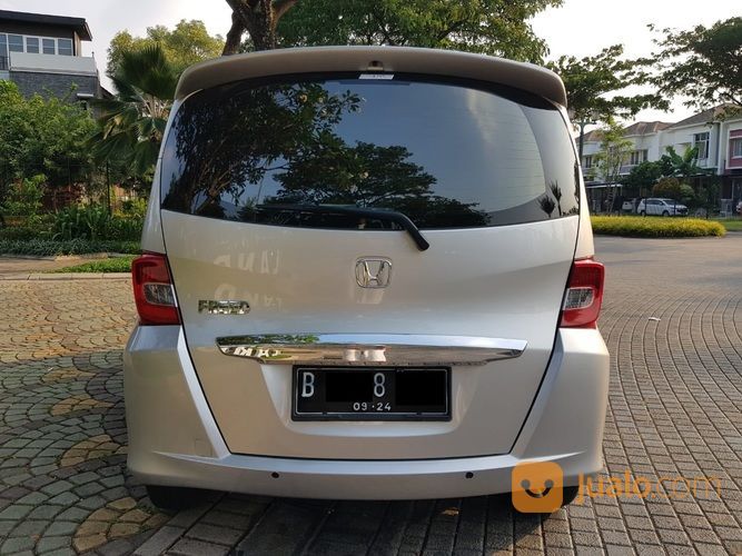 Honda Freed SD AT Facelift 2012,Fleksibilitas Sebuah MPV Kompak