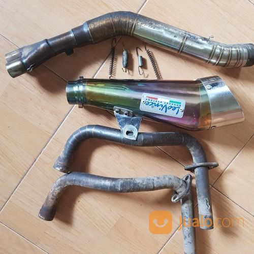 Knalpot R25 Dan Mt25 Full Syistem Merk Leovince