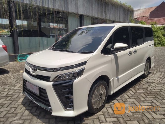 BELI DISINI LEBIH MURAH Toyota VOXY AUTOMATIC 2020