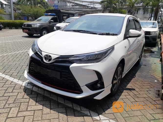 TOYOTA YARIS TRD PUTIH