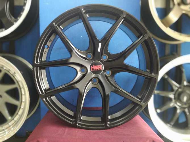 Velg Mobil Modifikasi Surabaya R18X85 H5X114,3 ET45 HSR